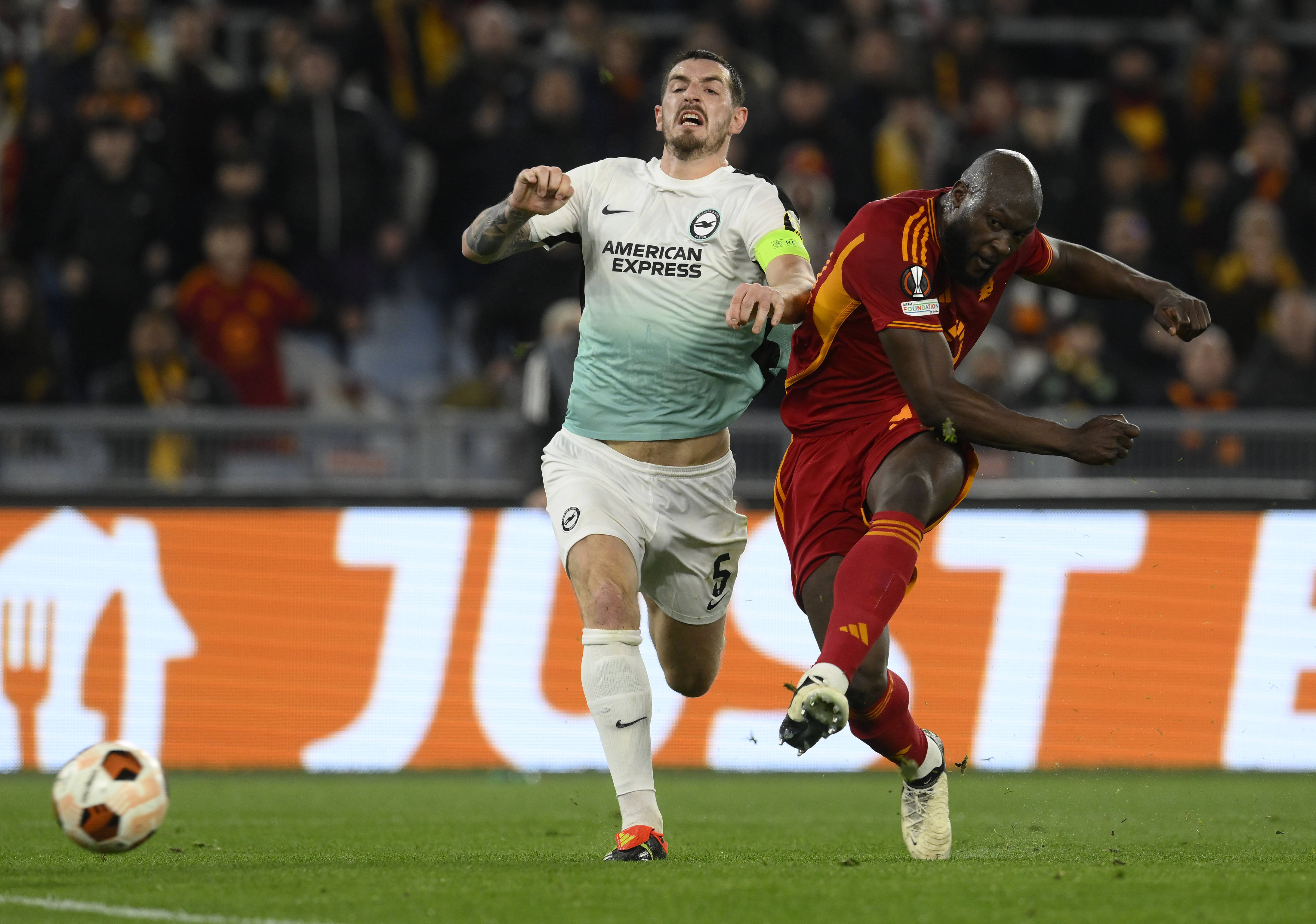 那不勒斯迎葡超关键赛，赛前战术微调，目标明确，轮换策略成焦点的简单介绍